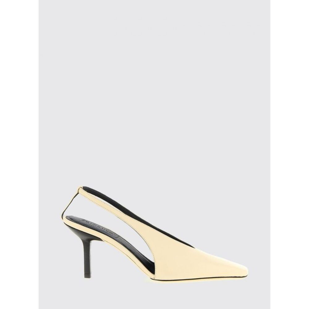 Armarium Pump Woman Beige